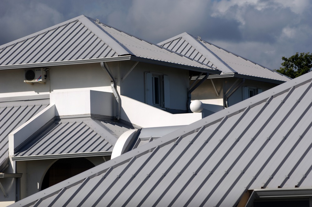 5 Questions You Need to Ask a Professional before Hiring for Colorbond Roof Replacement